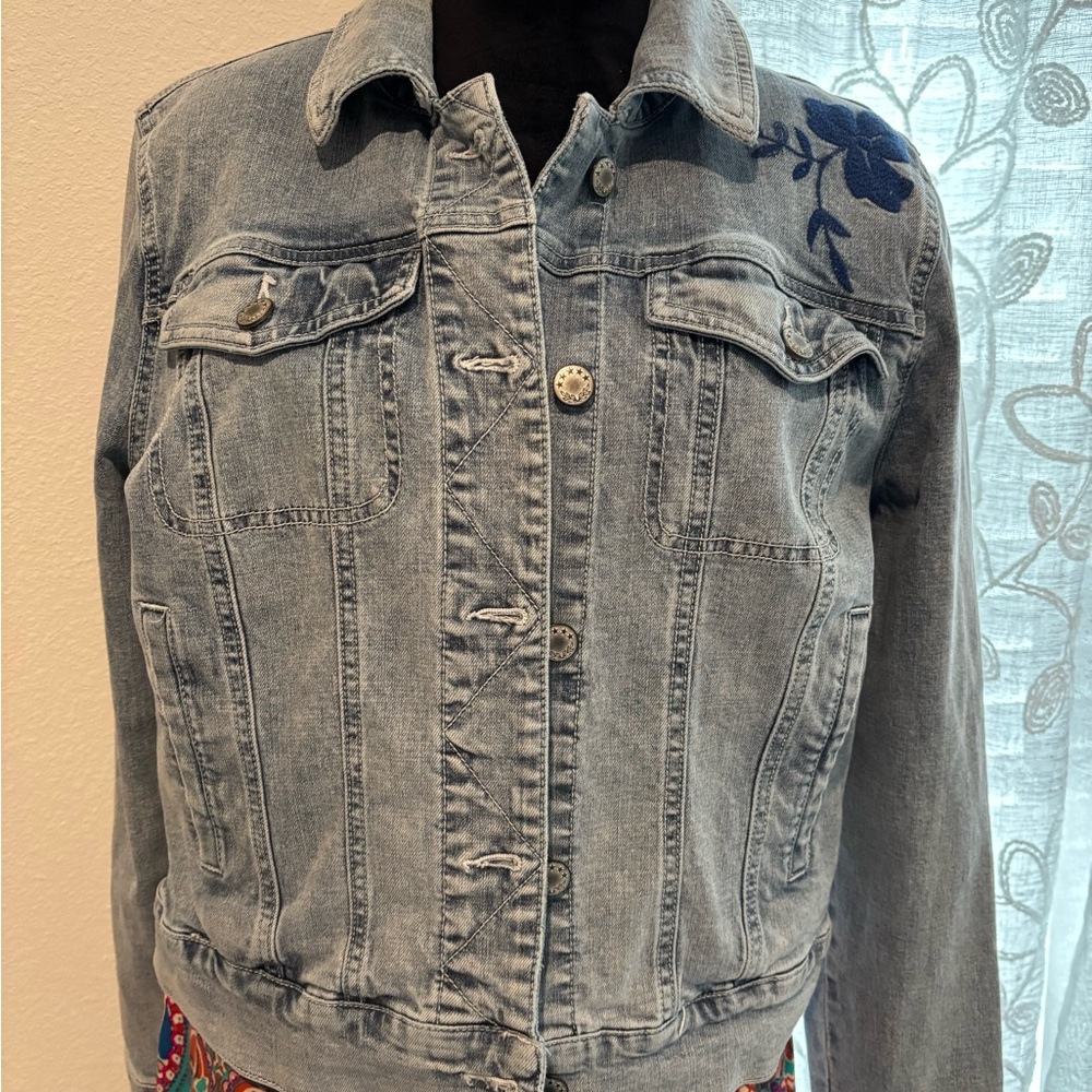 Women's Blue Jean Jacket